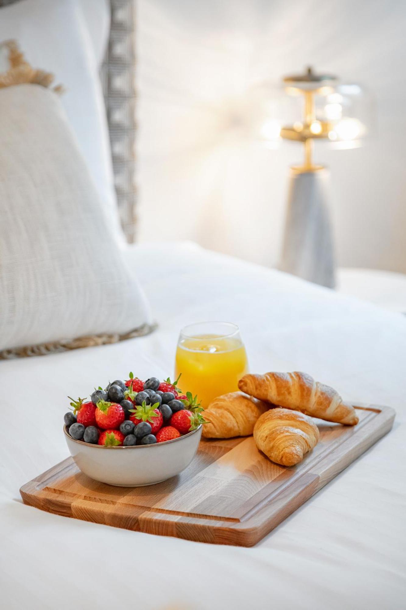 런던 Rare 4Beds Townhouse In Kensington With Patio 빌라 외부 사진