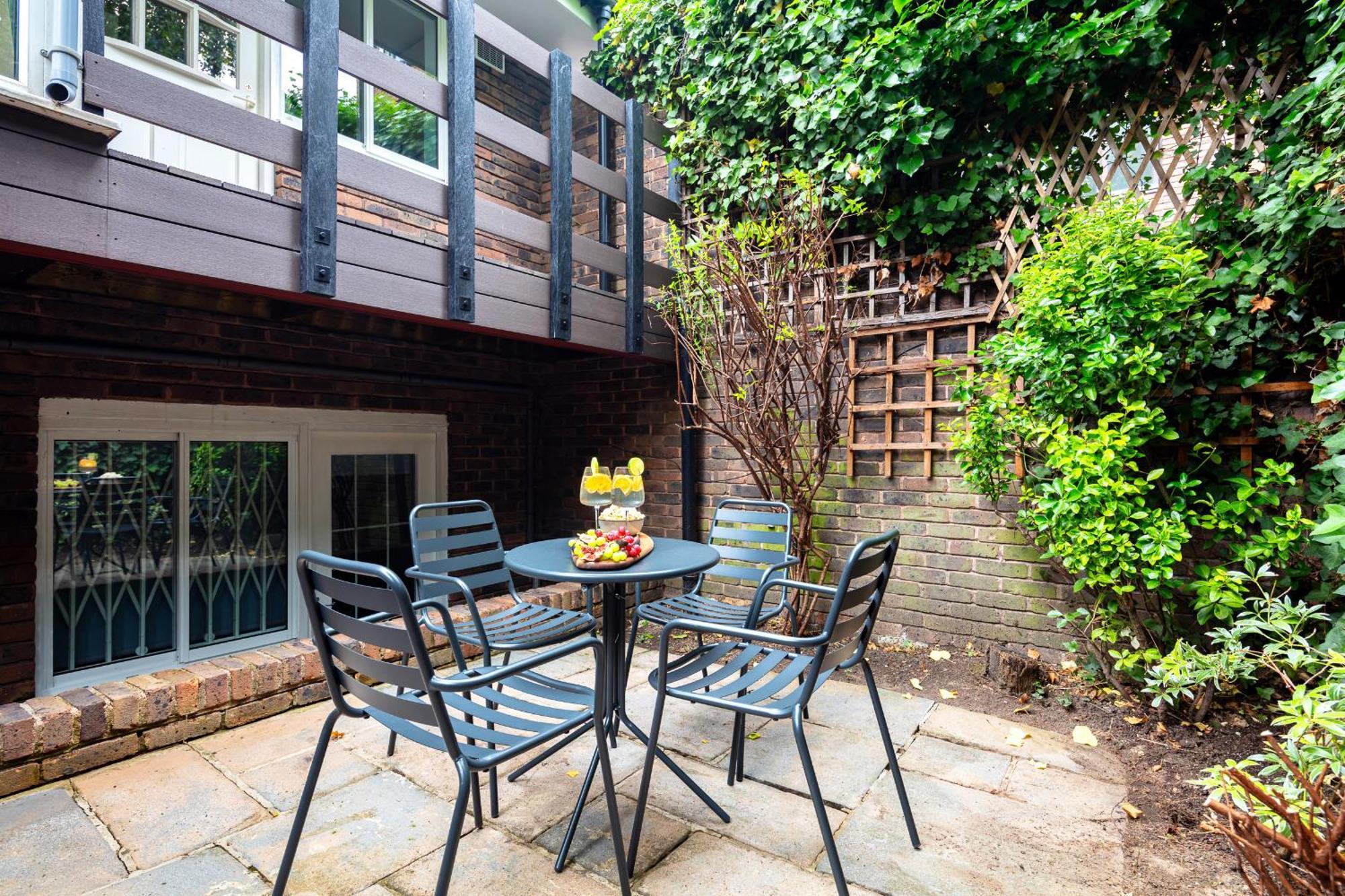 런던 Rare 4Beds Townhouse In Kensington With Patio 빌라 외부 사진